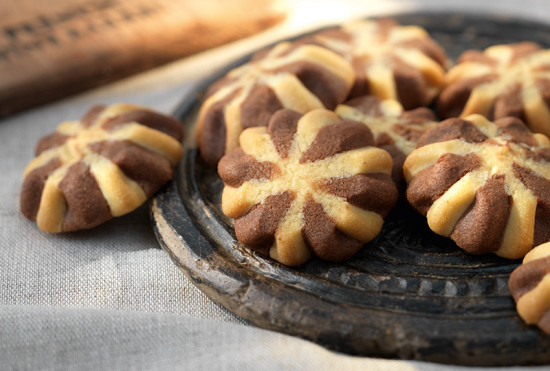 Biscuits en forme de marguerite. Un produit de Agrano SA